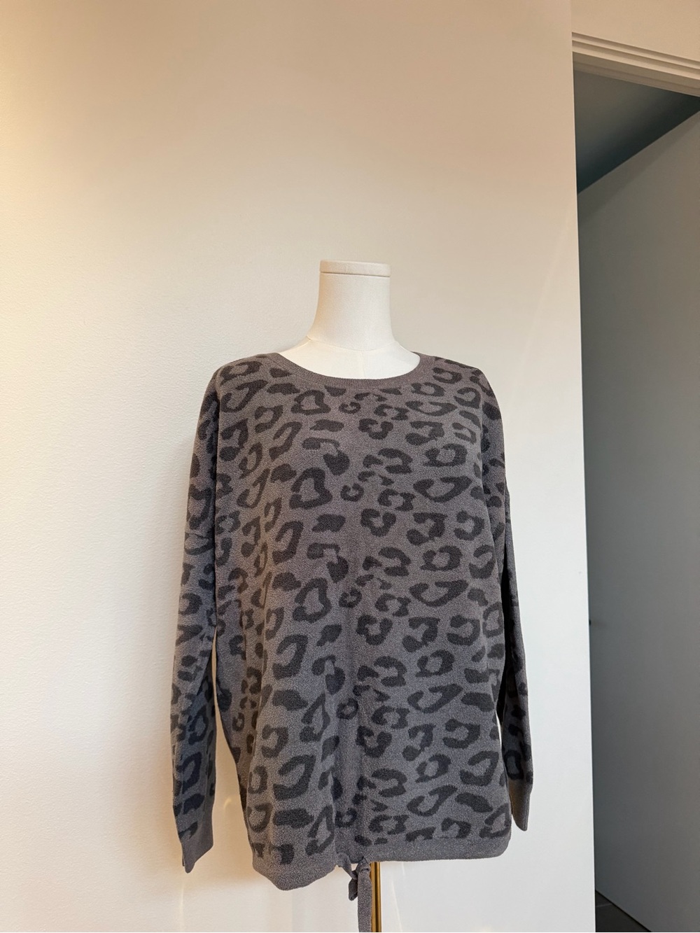 Barefoot Dreams Gray Leopard Print Drawstring Sweatshirt